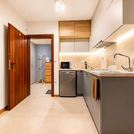 Апартамент Vesta Blue - Modern With Free Parking In Велико Търново