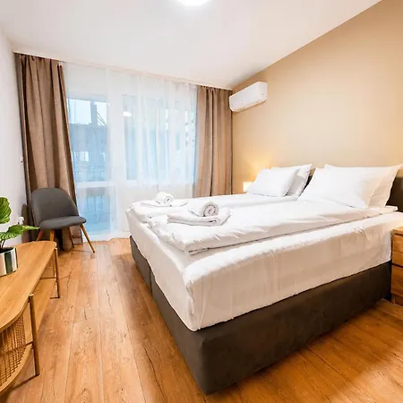 Vesta Blue - Modern With Free Parking In Велико Търново